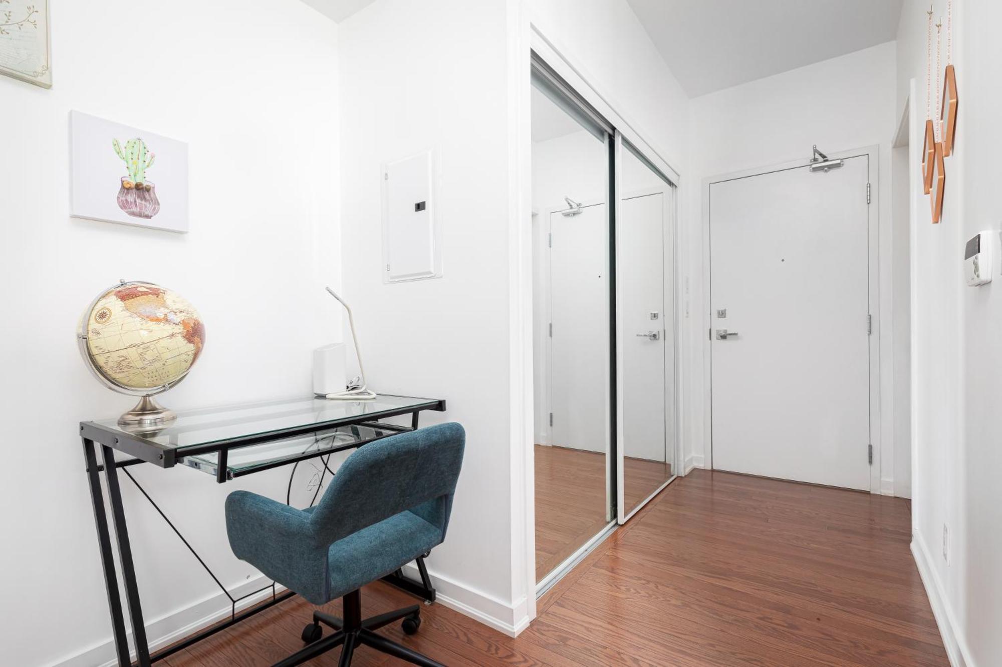 Downtown Toronto Condo Near Cn Tower, Scotiabank Arena, Rogers Centre, Union Station Exterior foto
